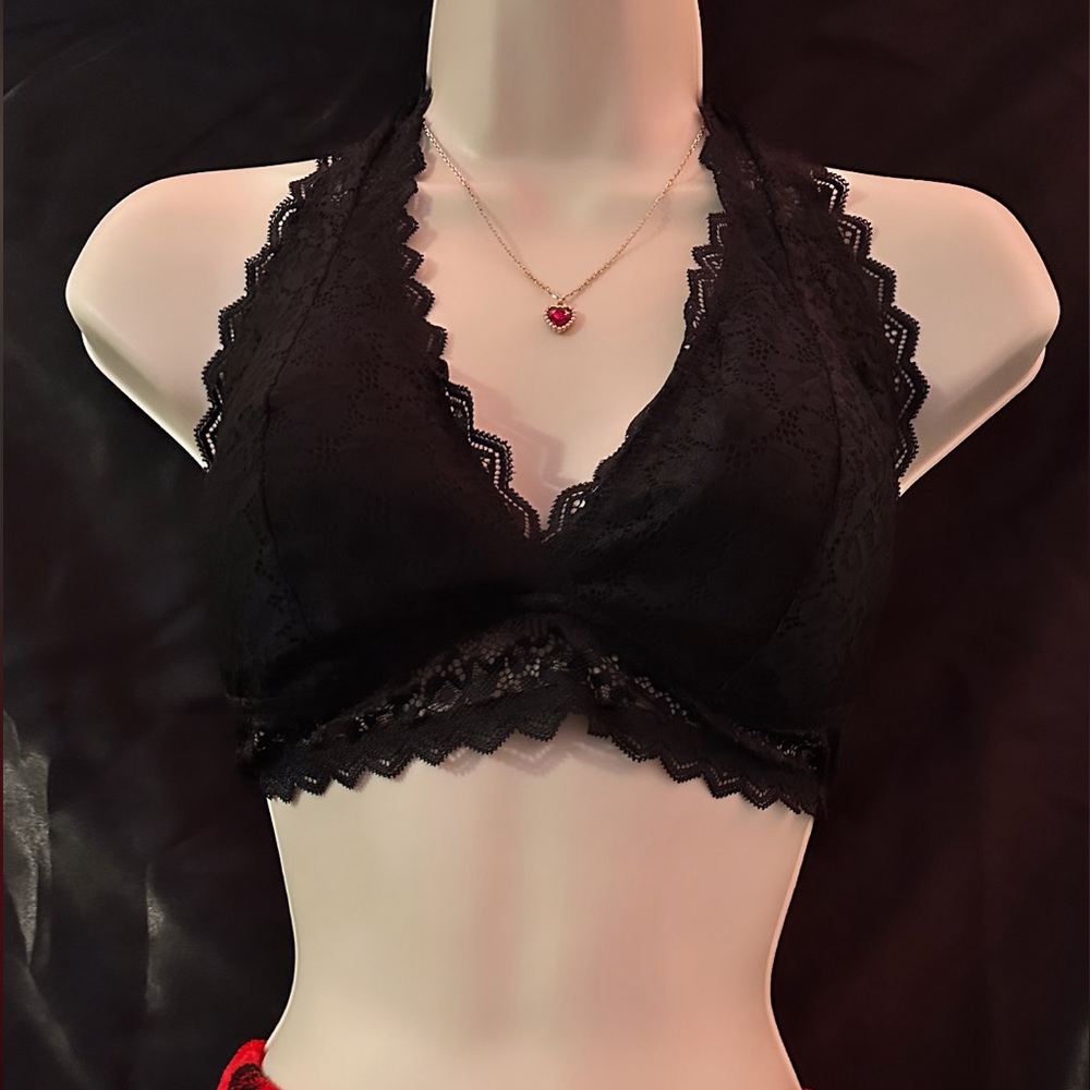 Black Bralette